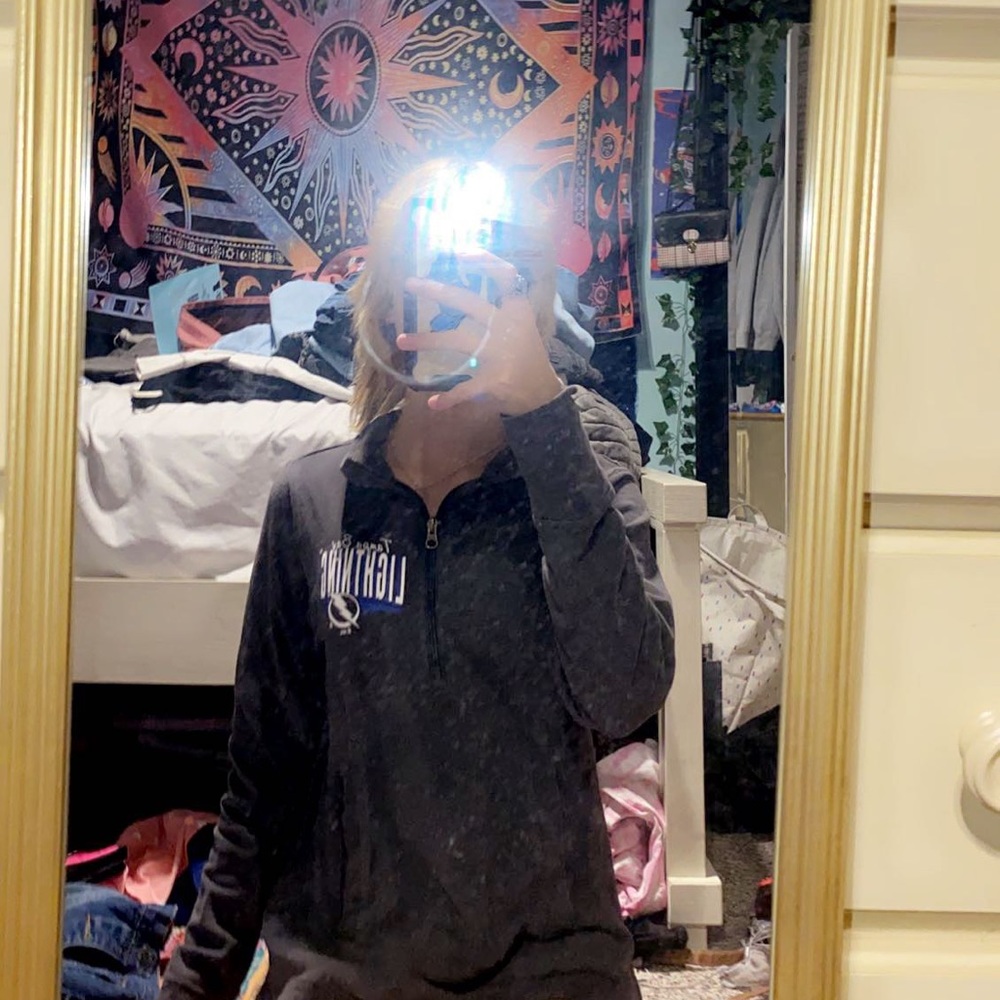 💕lightning turtleneck
